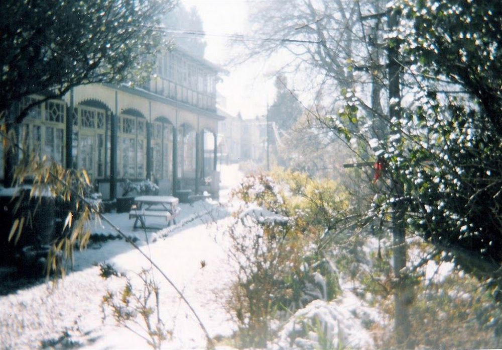 Old - Main Bellevue Heritage Hotel 大吉岭 外观 照片