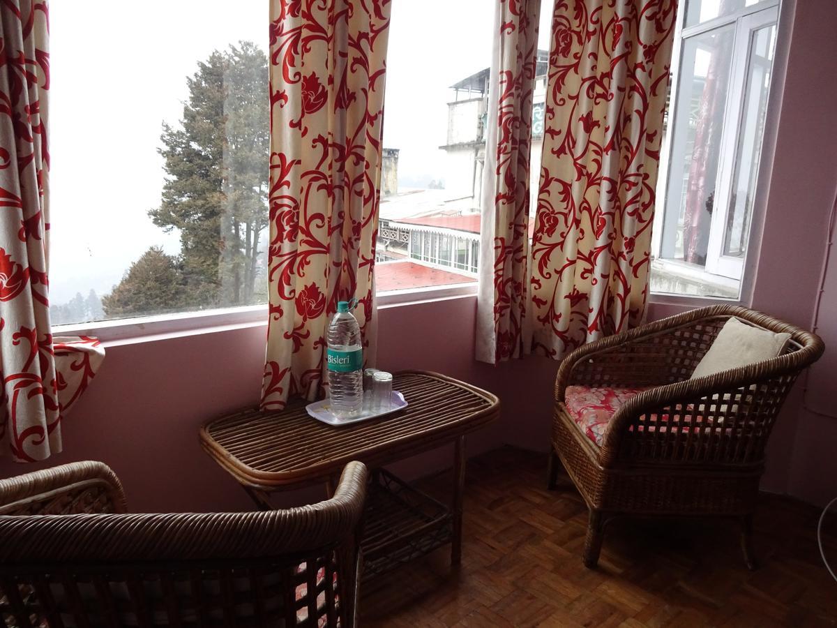 Old - Main Bellevue Heritage Hotel 大吉岭 外观 照片